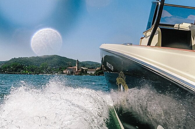 1H Private Cruise Lake Como Tender Yacht Invictus 6 pax - Torno and Villa Pliniana