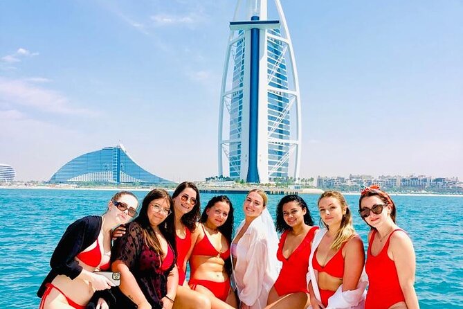 2 Hours Dubai Marina 50ft Private Luxury Yacht Sightseeing Tour - Returning through Dubai Harbour