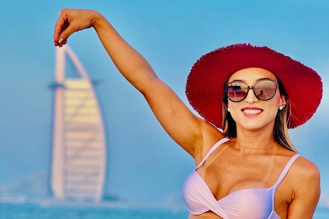 2 Hours Dubai Marina 50ft Private Luxury Yacht Sightseeing Tour - Food, music, swimming, and onboard comfort