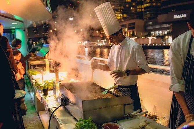 3-Hour Lotus Mega Yacht Dinner Experience in Dubai Marina - A three-hour night on the Lotus mega yacht
