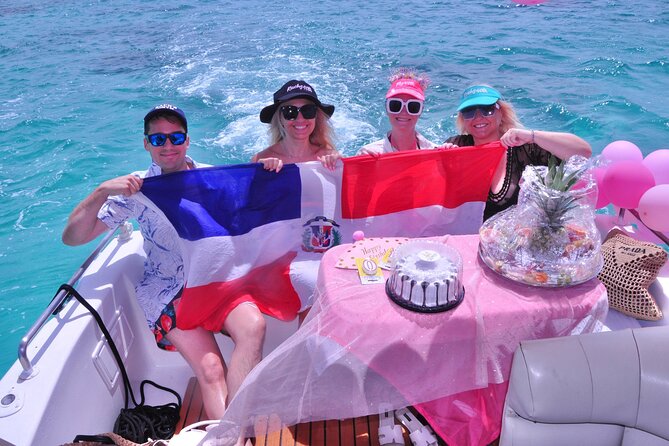 3 hrs Private Snorkeling Yacht tour in Bavaro Punta Cana - The natural pool’s party atmosphere