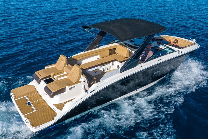 30ft Luxury Private Yacht Charter on South Lake Tahoe - Setting out from 2435 Venice Drive
