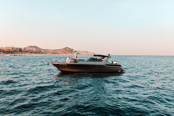 4-hour Private Yacht Cruise in Cabo - A private way to see Cabo’s famous coast