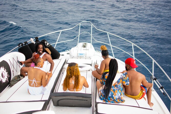 4-Hours Private Luxurious Yacht Snorkelling and Paddle Surf - Five useful things to know before boarding