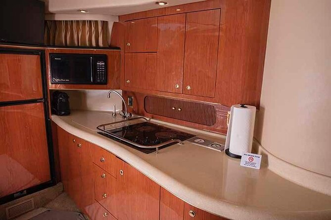 45 Ft Private Yacht Rental in Miami - Best uses for the yacht