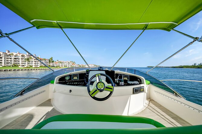 47ft + FREE HOUR | Miami Yacht Rental | 3 to 6 Hours | 13 People - What the Crew Arrangement Means