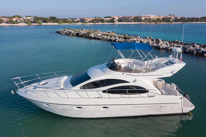4H 42' Azimut Yacht All-Inclusive from Tulum & Playa del Carmen. - Puerto Aventuras is the real starting point