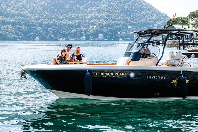 4H Private Cruise Bellagio Varenna Tender Yacht Invictus 6 Pax - Villa del Balbianello from the lake