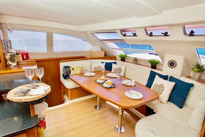 4hr Private Luxury Yacht with Snorkeling, DJ, Bar, Food - The Doctor’s Cave Beach Club stop