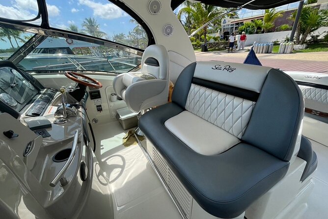 5-Hour Private 40' Yacht 2-Stop Tour to In-Ha reef with Food, Drinks & Snorkel - Who will enjoy this yacht day most