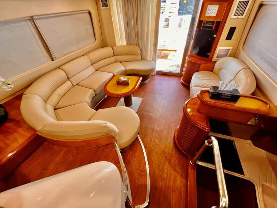 50 feet Private Luxury Yacht Tour In Dubai Marina - The route from the Marina to JBR and beyond