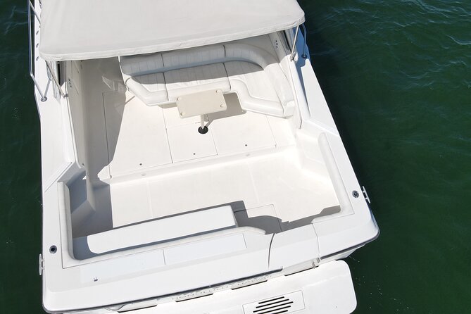 50ft Luxury Yacht Tour in Miami Beach Captain, Fun & Party! - Who will enjoy this outing most
