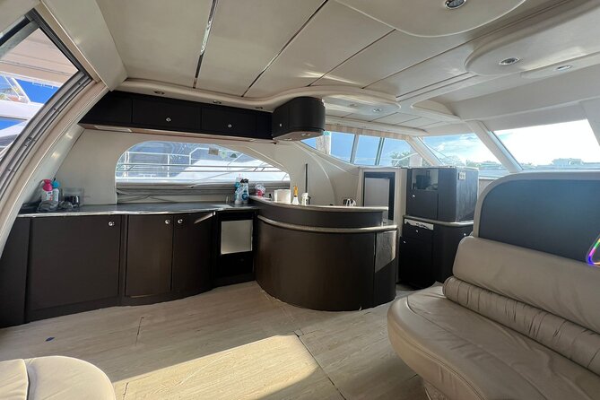 50ft Miller Blue | Miami Yacht Rental | 3 to 6 Hours | 13 Ppl - Key points to know before booking