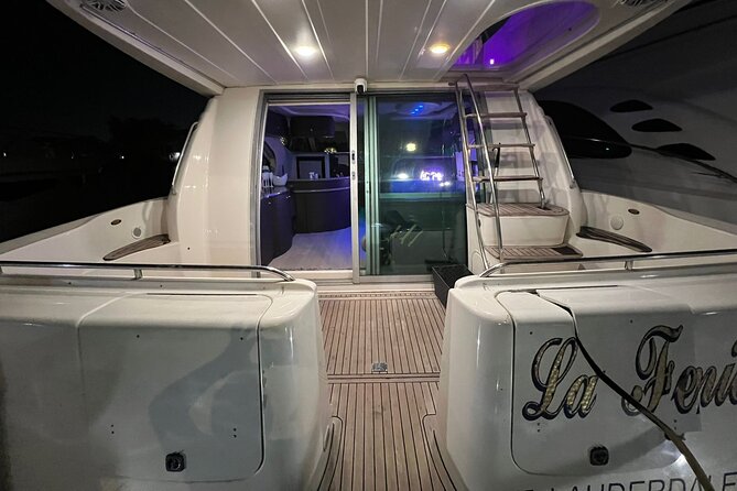 50ft Miller Blue | Miami Yacht Rental | 3 to 6 Hours | 13 Ppl - Boat-size concerns and how to protect your booking