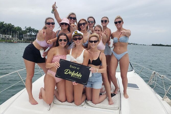 52' Yacht Rental in Miami Beach with Experienced Captain - What the strongest and weakest experiences have in common