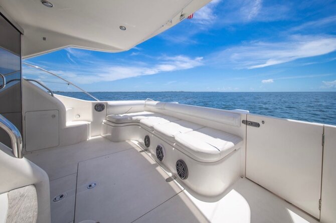 55ft + FREE HOUR Miami Yacht Rental 3 to 6 Hours 13 People - Understanding the real price
