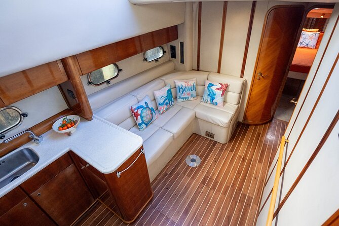 70ft + Free Hour | Miami Yacht Rental | 3 to 8 Hours | 13 ppl - What the $449 price really buys you