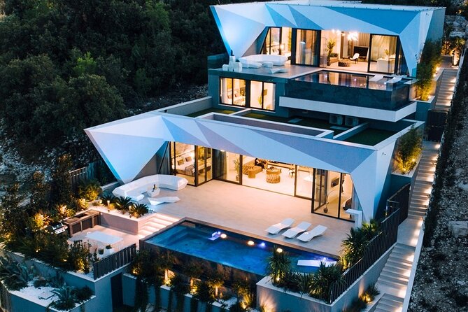 8 -day Private Villa and yacht cruise combo Croatia Tour - Day 1: From Dubrovnik Airport to your Korcula villa