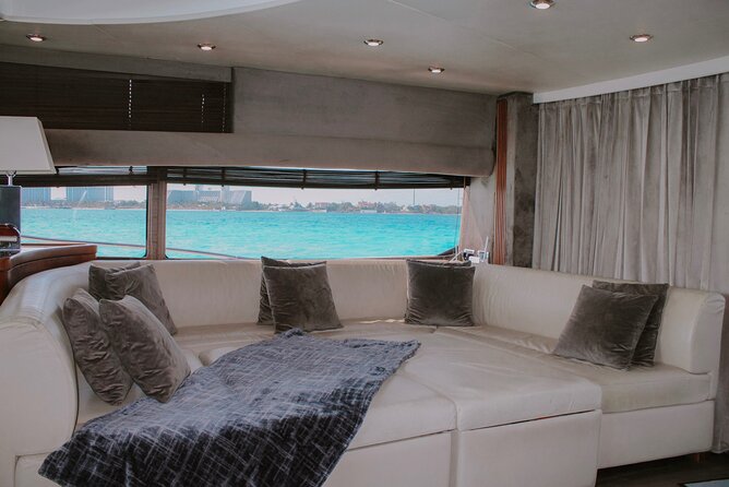 82 Feet Mega Yacht Rental up to 15pax in Cancun - Isla Mujeres and Playa Norte