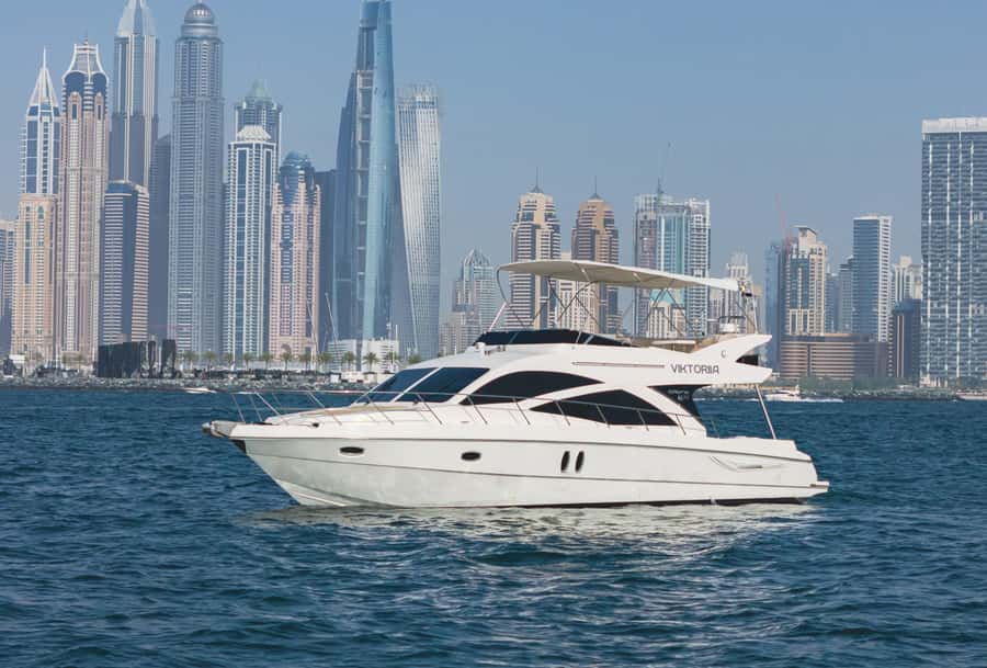 Affordable Yacht Rental Viktoriia from Dubai Marina - Boarding at Dubai Harbour Yacht Club