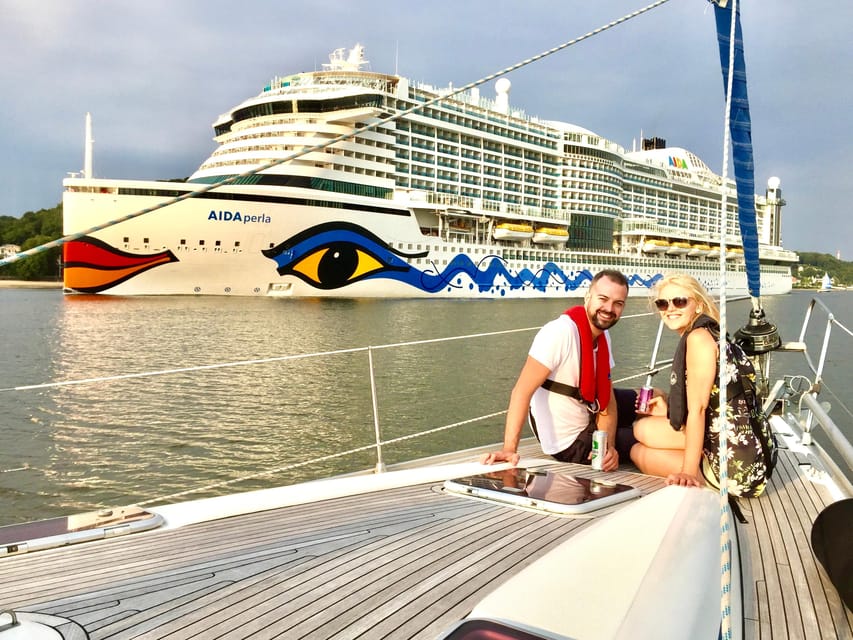 "After Work" - Sailing-Yacht Cruising Event, Hamburg/Elbe - Who should book this Elbe sailing trip?
