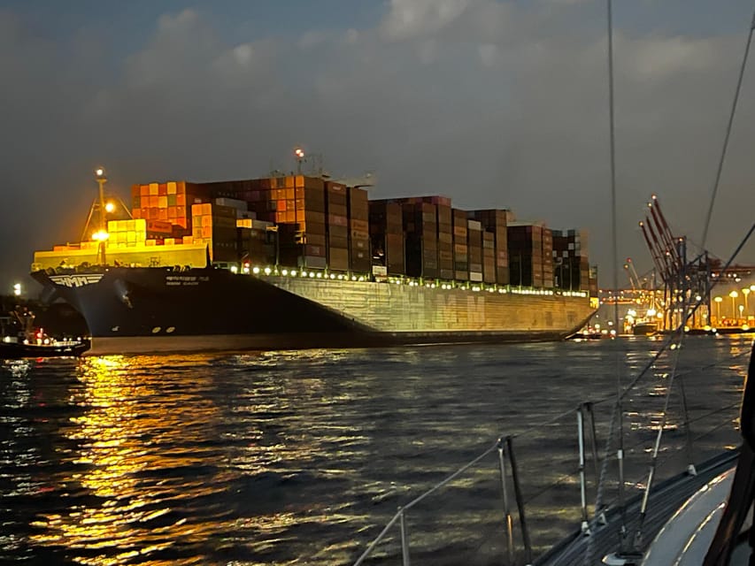 "After Work" - Sailing-Yacht Cruising Event, Hamburg/Elbe - Setting out from City Sporthafen Hamburg