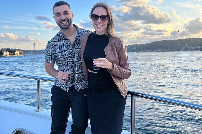 Afternoon Bosphorus Cruise Luxury Yacht with Professional Guide - Boarding at 1 p.m. near Kabataş