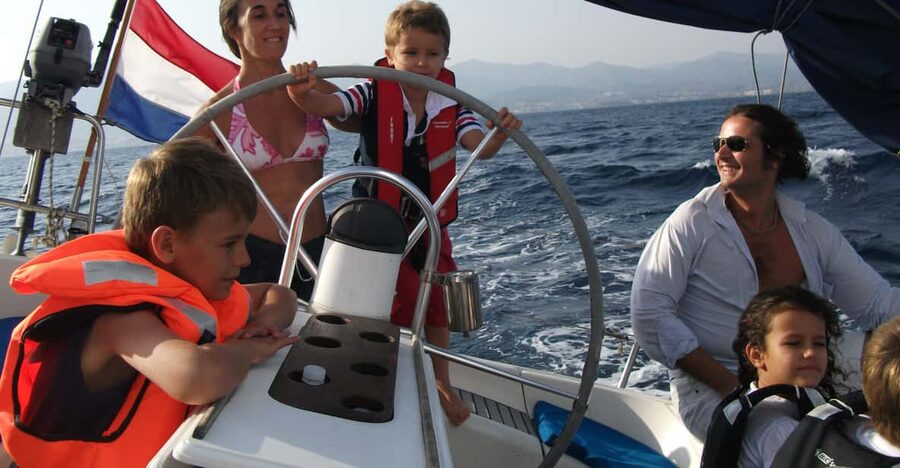 Always private 4 hour - Sail- dolphin Yacht Charter-paddle - Key things to know before booking