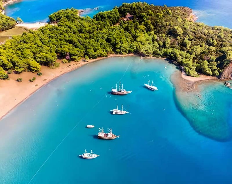Antalya/Kemer: Phaselis Yacht Trip for Families and Couples - From Antalya hotels to Kemer Marina