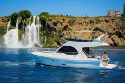 Private Yacht Charter with Optional Gourmet Meal