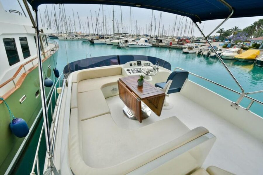 Antalya: Private Yacht Tour with 3 Swim Stops and a Meal - Paradise Bay and the open-water pauses