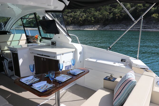Austin Yacht Charter Experience on Lake Travis - Starting with Lake Travis history and scenery