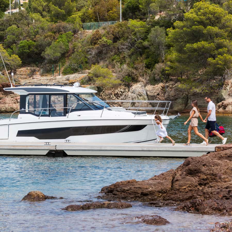 Bali: Private Sunset Yacht for Party & Birthday - Who will enjoy this yacht most?