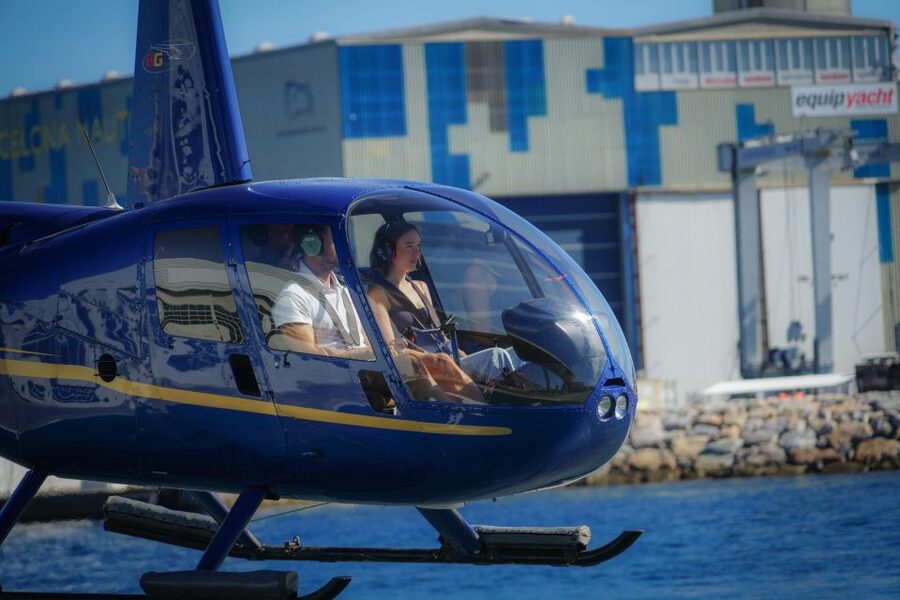 Barcelona: Helicopter Flight with Optional Yacht Cruise - Barcelona’s port and coast from above