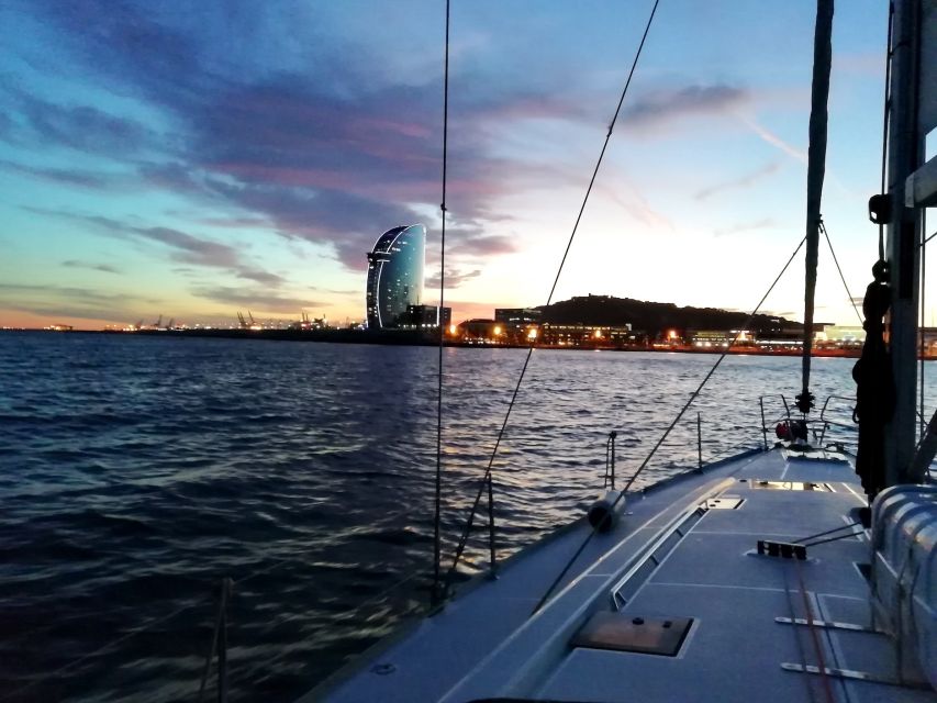 Barcelona: Luxury Private Sunset Yacht Cruise - Key points to know before you book
