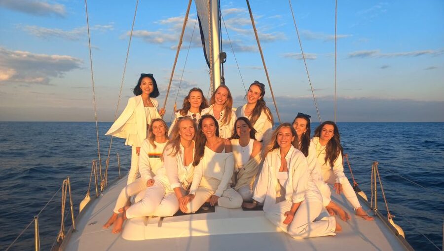 Barcelona: Luxury Private Sunset Yacht Cruise - Who will enjoy this most?