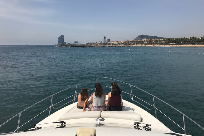 Barcelona Private Luxury Motor Yacht Sunset Cruise with Drinks - The one-hour cruise versus the two-hour dinner