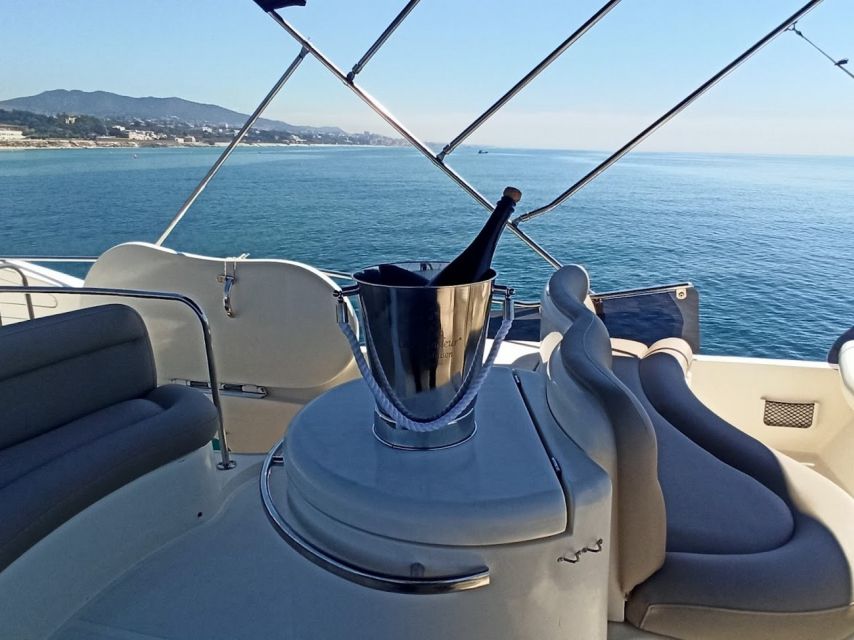 Barcelona: Private Motor Yacht Charter with Drinks and Food - The captain and the level of service
