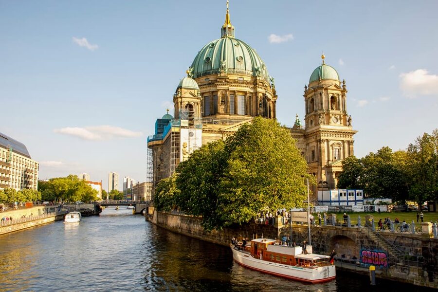 Berlin: Boat Sightseeing Tour on Electric Motor Yacht - Is $44 a fair price?