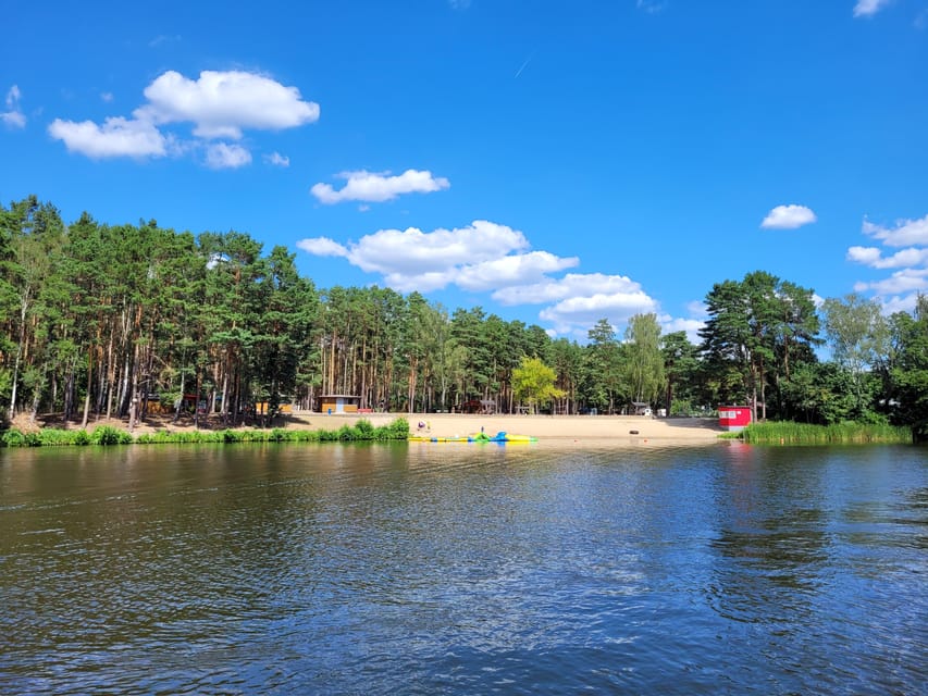 Berlin:Guided South Berlin Yacht Tour with Swim Stop (relax) - Who should book this yacht tour