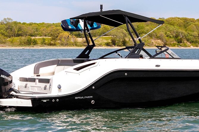 Boat or Yacht Rental in Sag Harbor, The Hamptons, or Monatauk - Seven Smart Questions to Ask Before You Pay