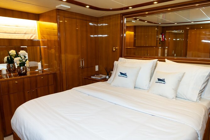 Book 3hr Luxury Yacht Rental Dubai - Get 1hr Free - Is $2,512.30 good value?