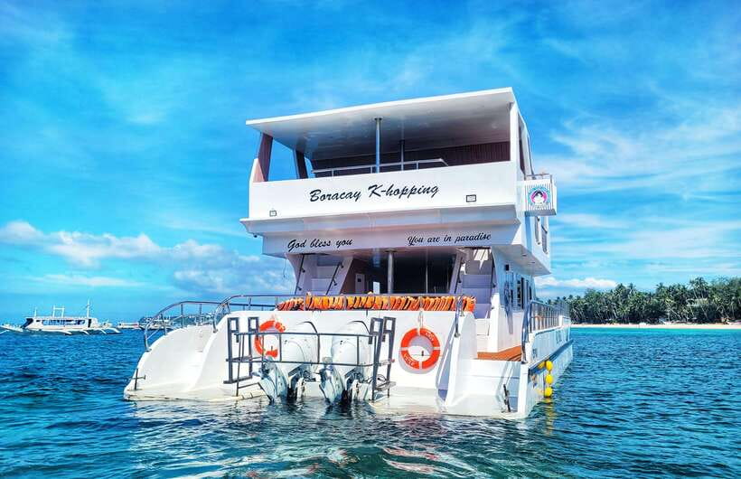 Boracay: Ultimate Party Cruise aboard the Andy World Yacht - Music, dancing, and the crowd on board