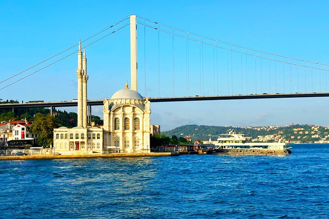 Bosphorus & Golden Horn: Sunset Yacht Cruise with Expert Guide - Galata Tower and the Galata Bridge