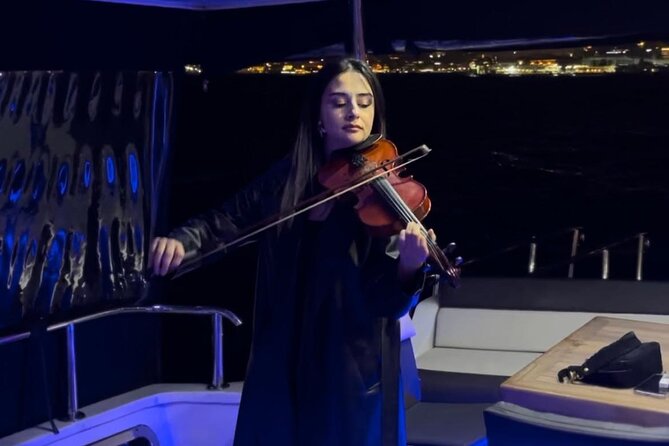 Bosphorus Night Cruise on Luxury Yacht - Küçüksu Palace, Beylerbeyi, and the Maiden’s Tower