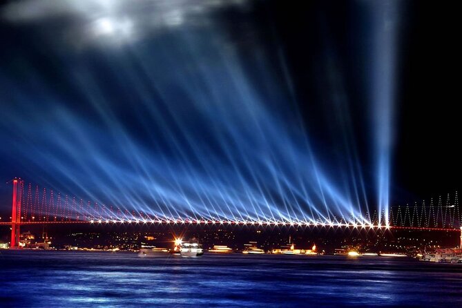 Bosphorus Night Cruise on the Luxury Yacht - Key points at a glance