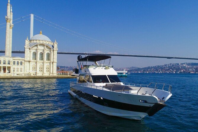 Bosphorus Night Cruise on the Luxury Yacht - Ortaköy and the first Bosphorus Bridge