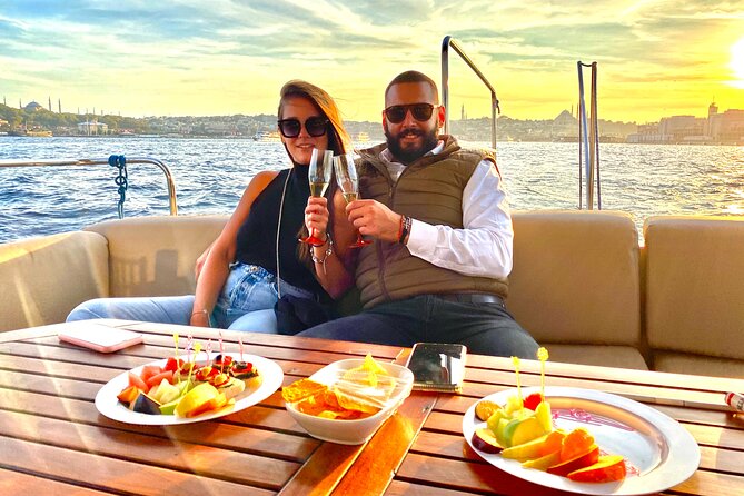 Bosphorus Sunset or Daytime Yacht Cruise with Snacks & Live Guide - Asian-side palaces and waterfront villages