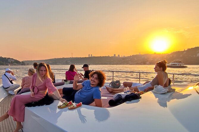 Bosphorus Sunset Yacht Experience: Istanbul’s Best - Rumelihisarı and the narrowest point