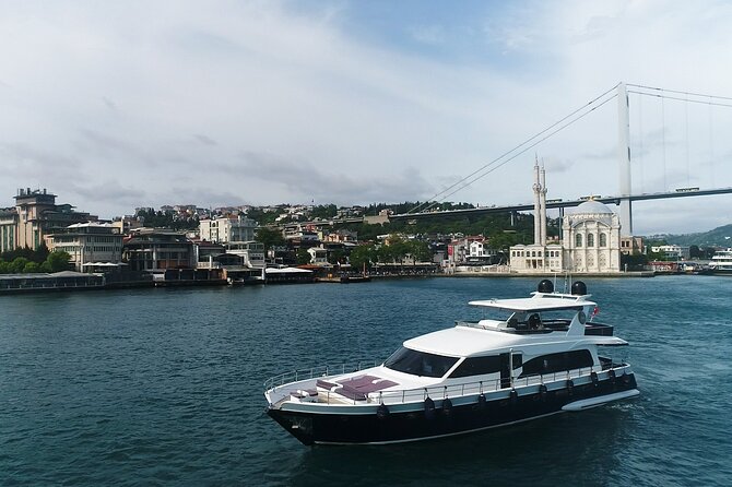 Bosphorus Yacht Cruise with Stopover on the Asian Side - (Morning or Afternoon) - The Asian shore and its palaces